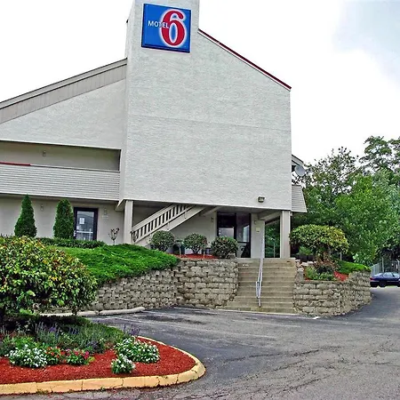 Days Inn By Wyndham Cincinnati I-71